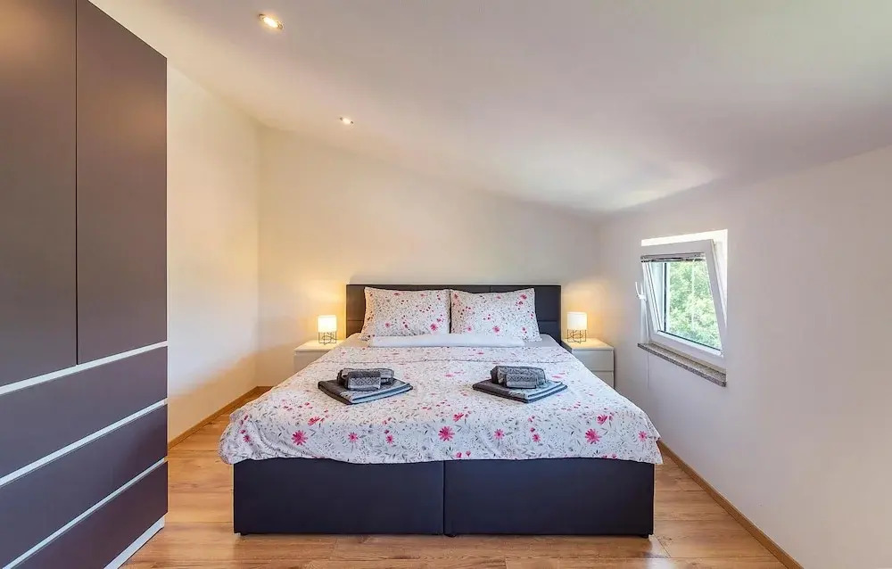 Amazing Apartment in Pula With Wifi and 3 Bedrooms