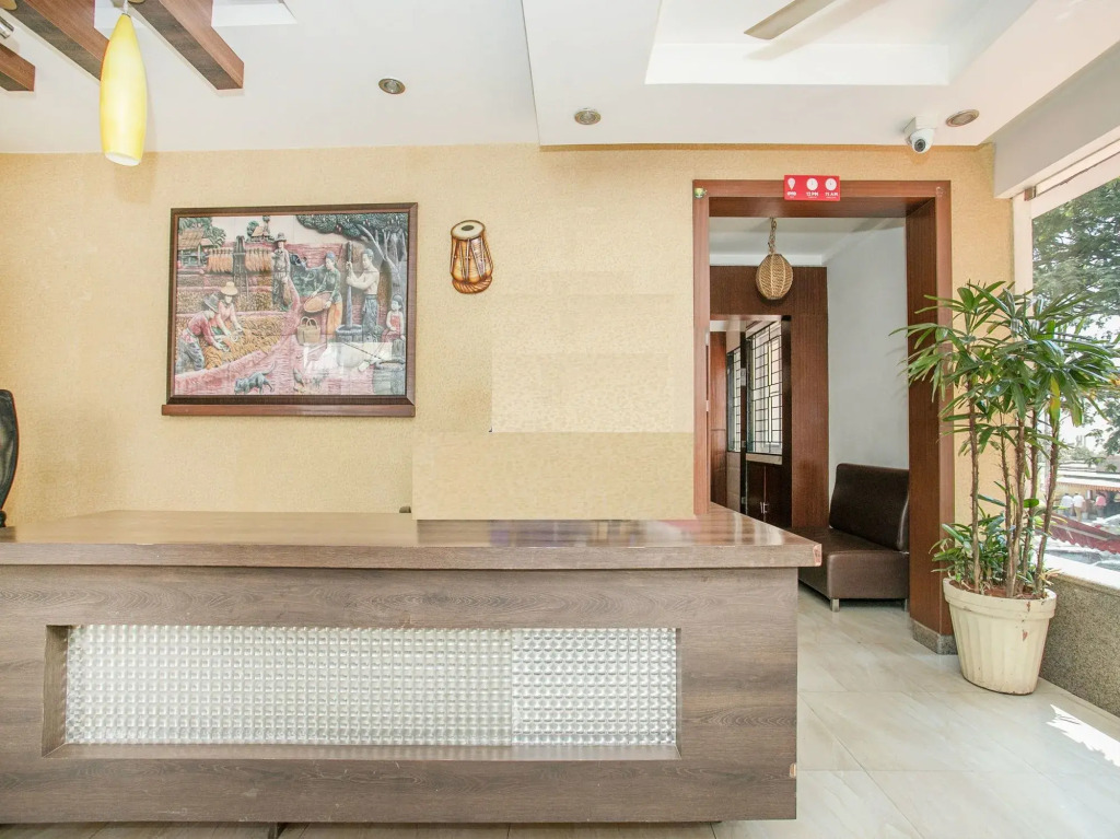 Oyo 3242 Status Fine Dine