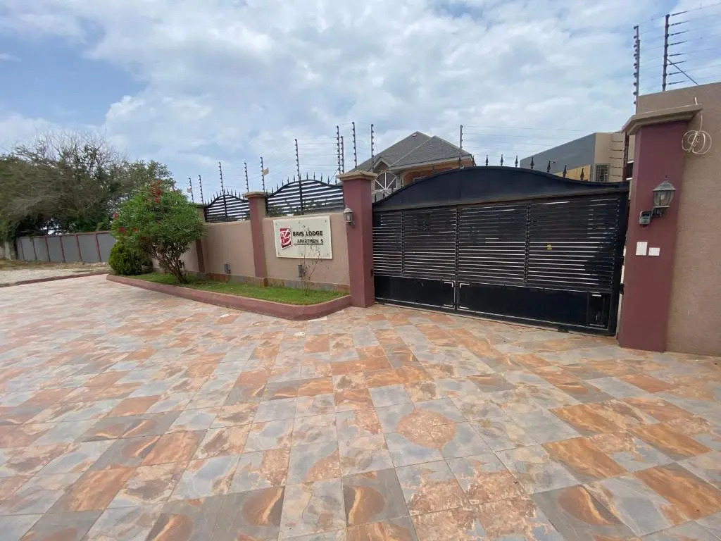 Bays Lodge, Accra