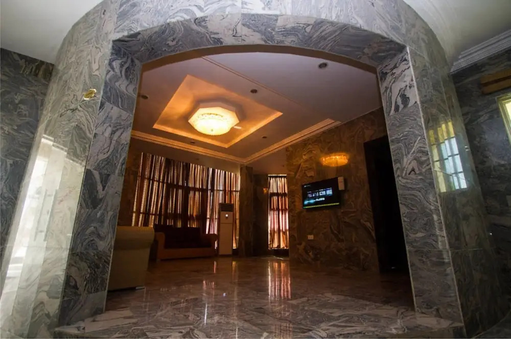 Babale Suites