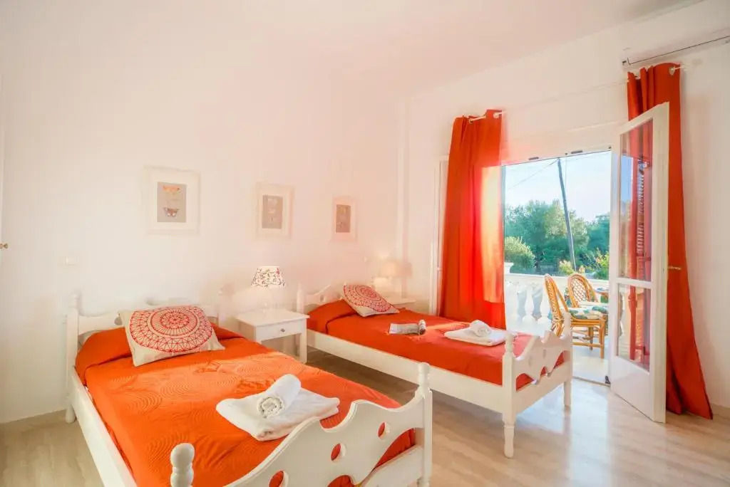 Kariá Holiday Home