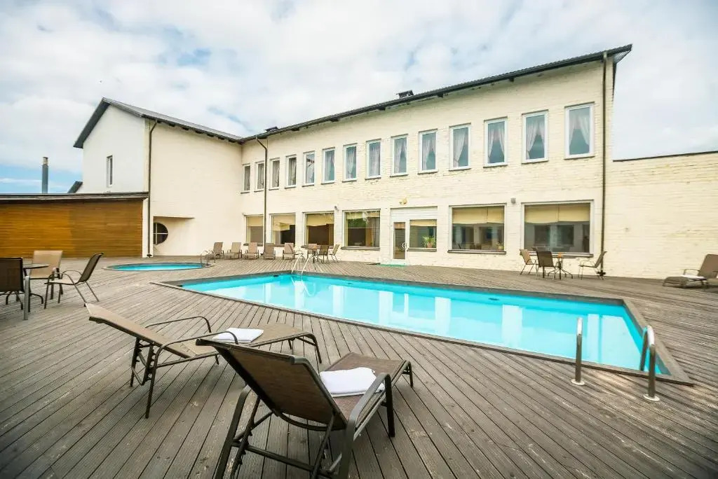 Lõokese Hotell