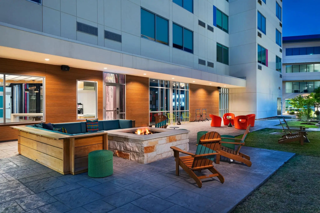 Aloft by Marriott Austin Southwest