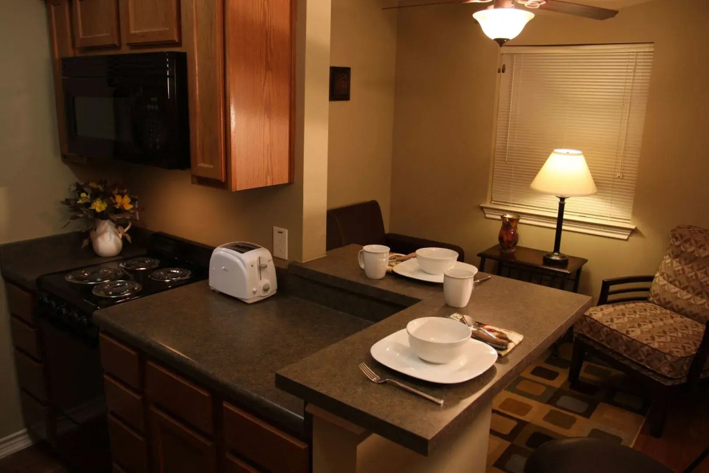 Eagles Den Suites Big Spring a Travelodge by Wyndham