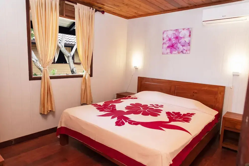 Moorea Golf Lodge