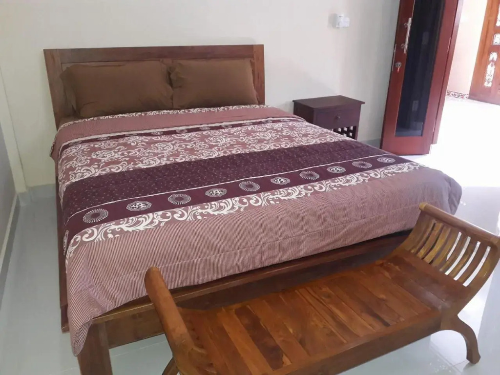 Nayanika House