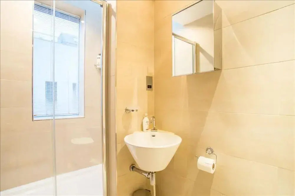 Rare 3 bedroom home in the centre of Soho and central London