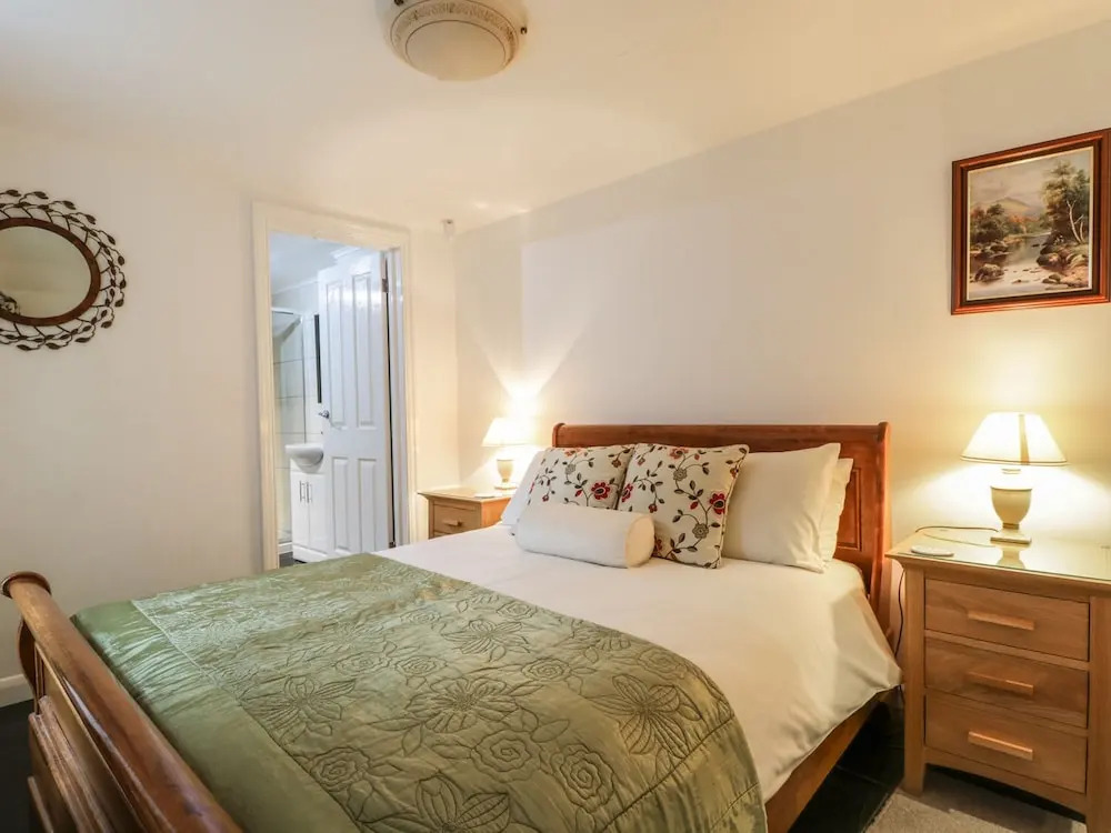 Coombe Cottage