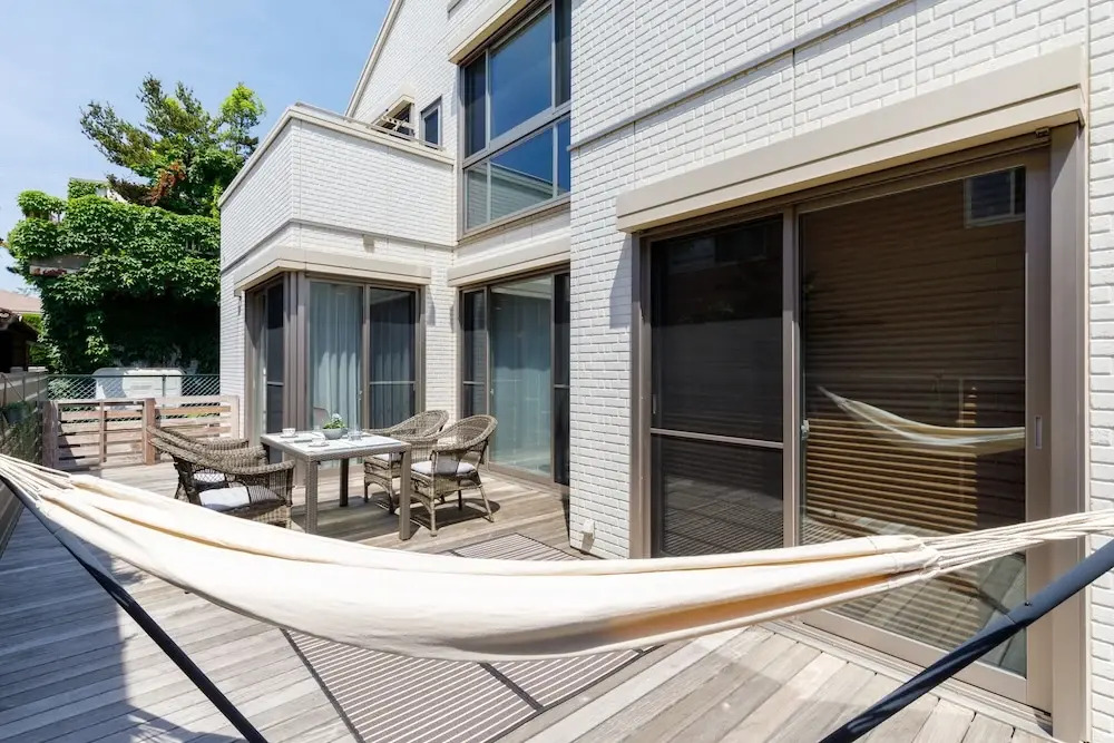Music and Movie Private House FUJIGOKO.COM