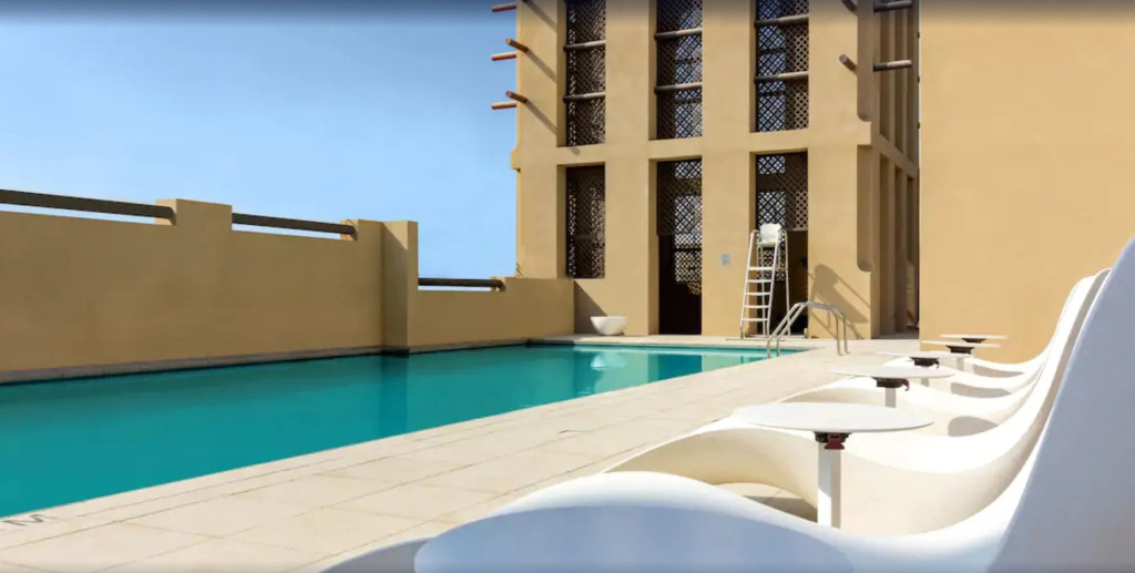Отель Premier Inn Dubai Al Jaddaf