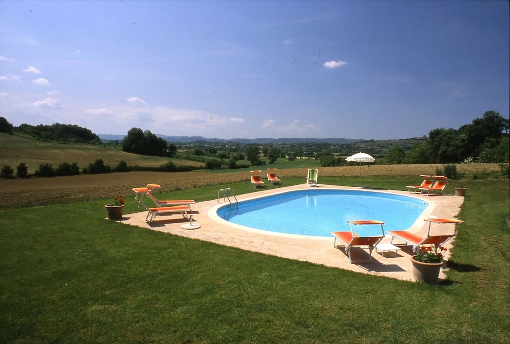 Agriturismo Fattoria Santa Vittoria