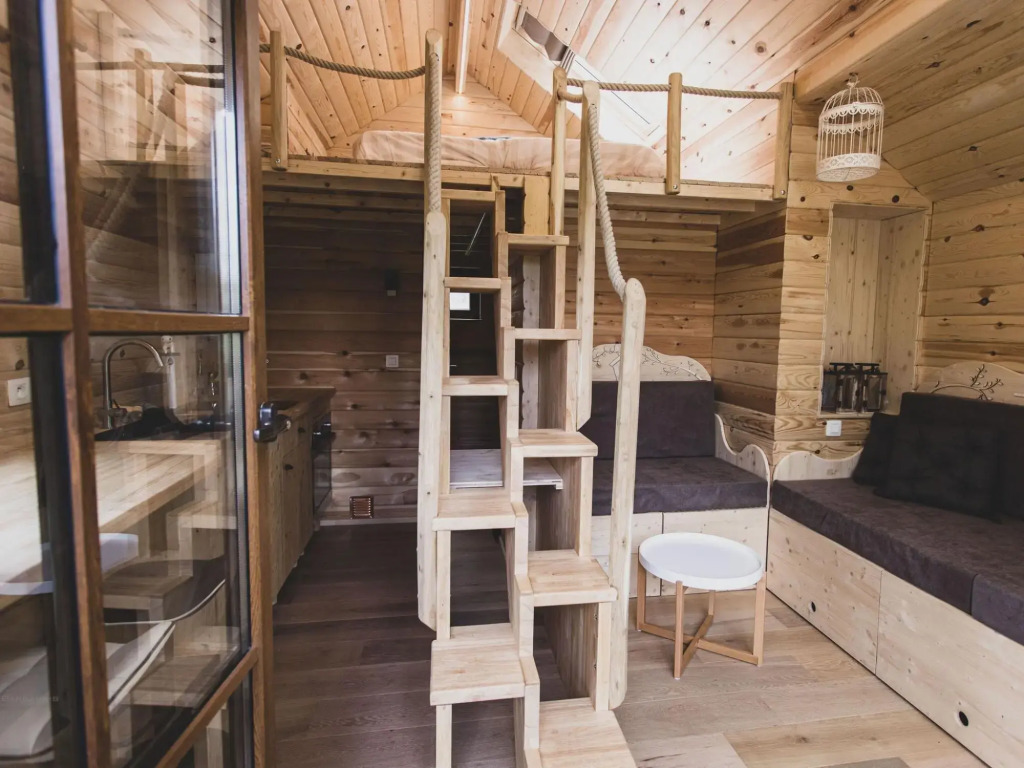 Romantic Woodland Chalet