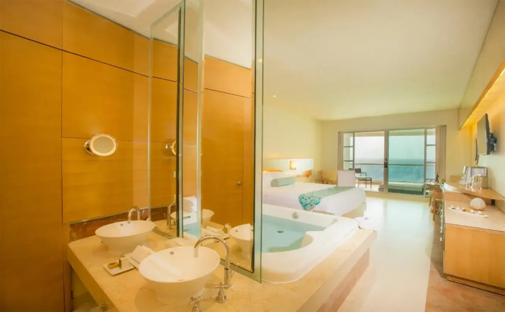 Beach Palace Family Resort & Spa - All Inclusive