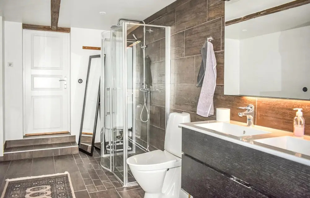 4 Bedroom Cozy Home In Smedstorp