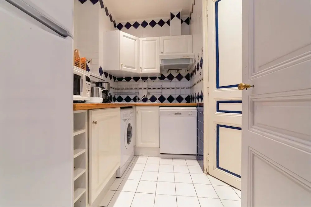 The Boat Apartment 1