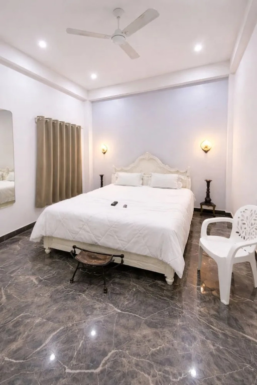 Hotel O FOURTEEN