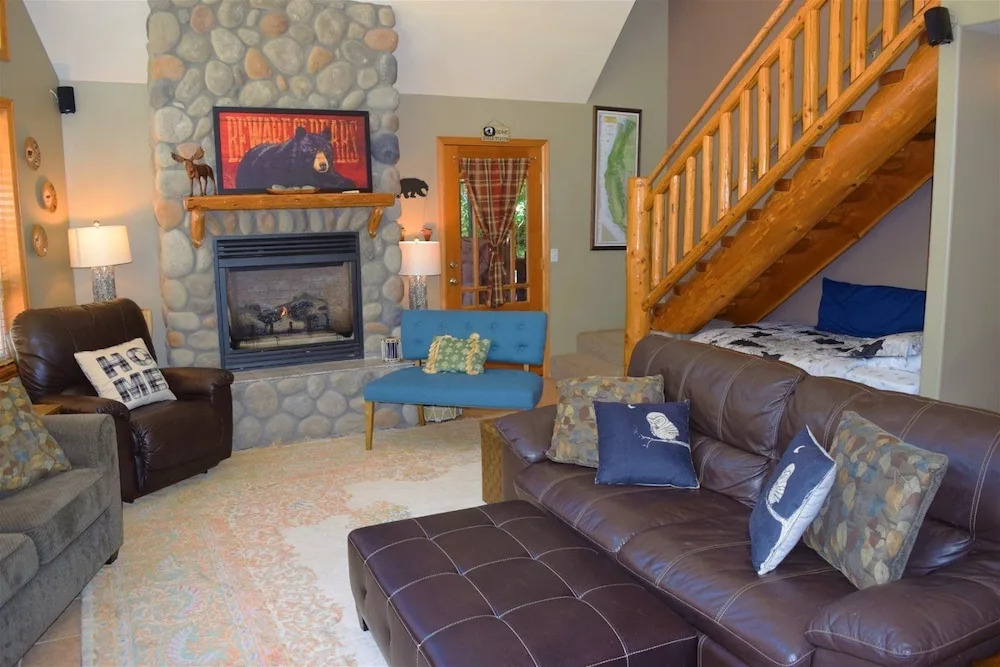 Elder Family Lodge