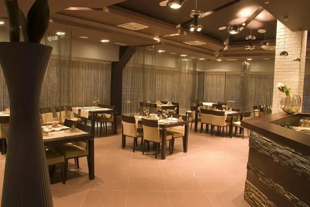 Hotel Diadem