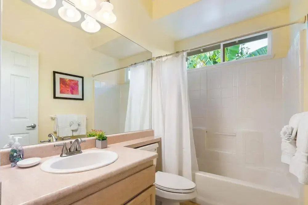 Big Island Awamoa Hale by Coldwell Banker Island Vacations