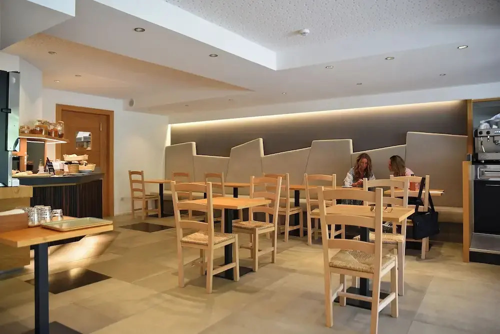 HOTEL SAINT ROCH