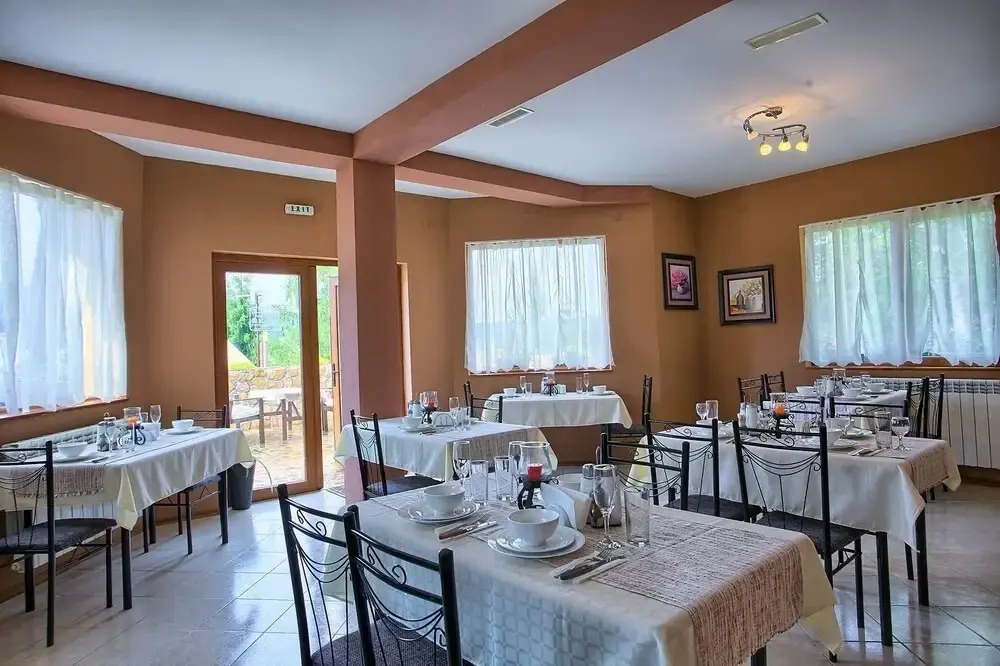 Guest House Slunchev Cviat