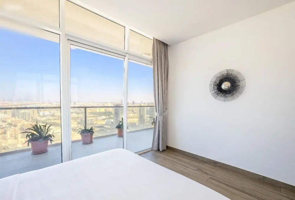 Cali Style 4 BR Penthouse Large Patio