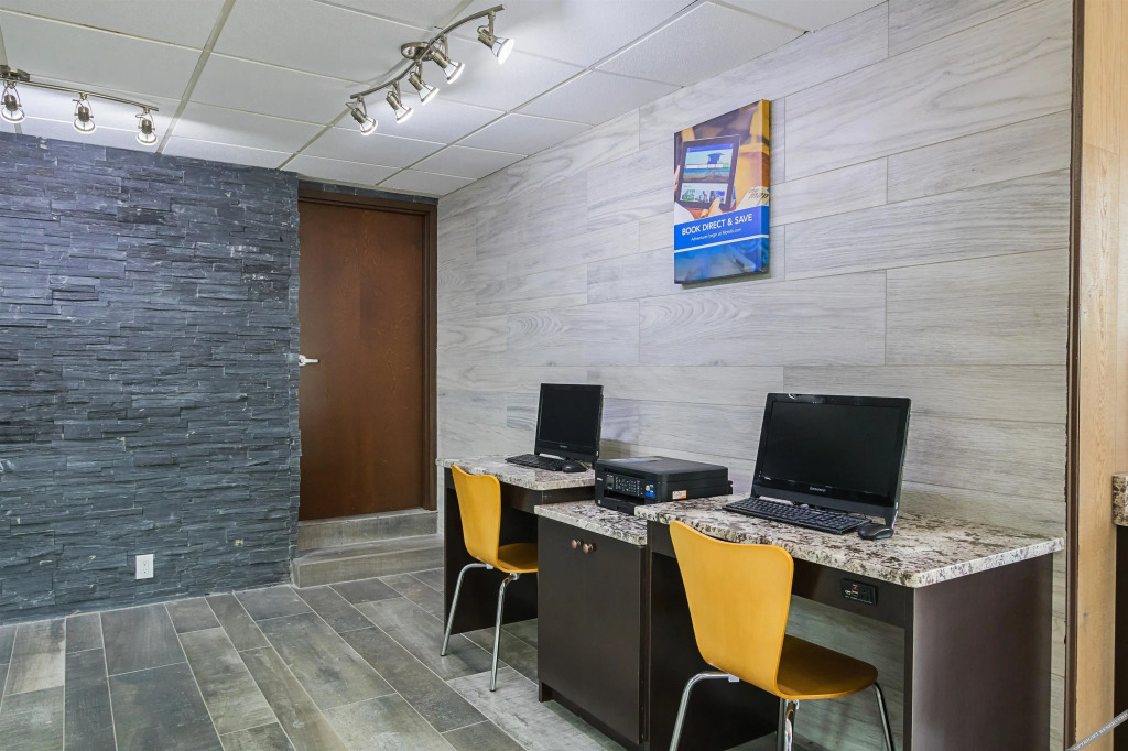 Motel 6-Savannah, GA - Midtown