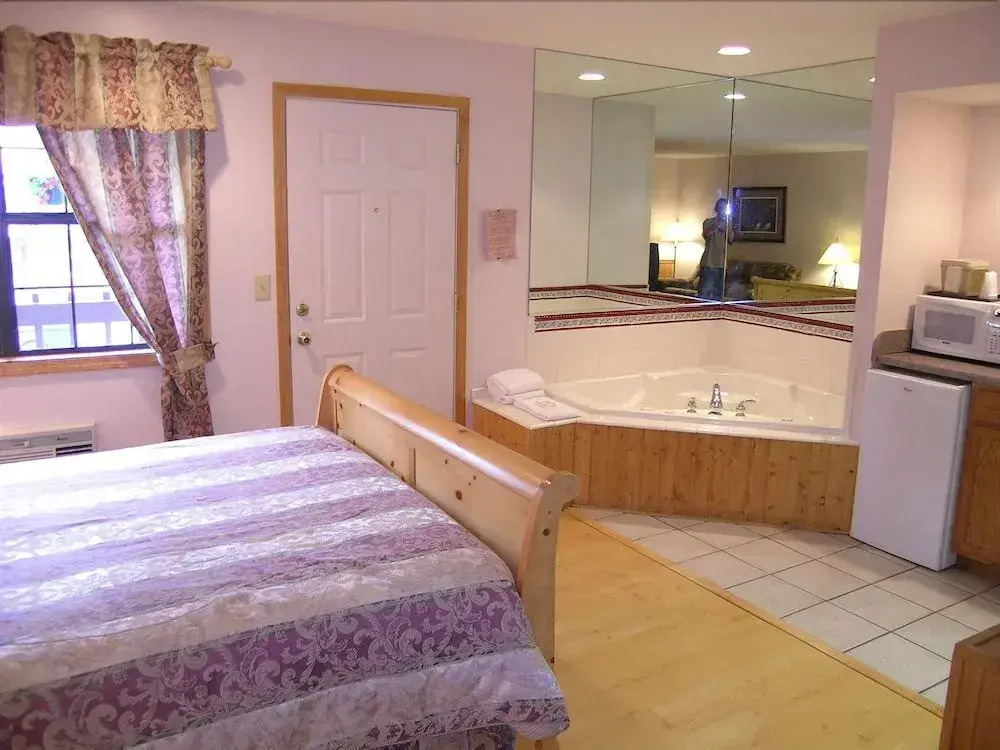 Jonathan Creek Inn
