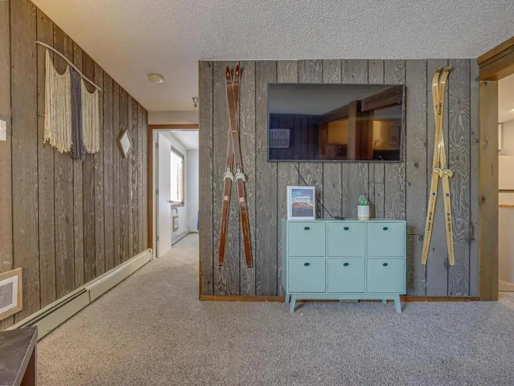 Mt Hood Views Condo #204
