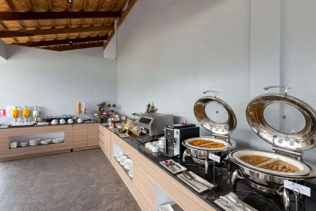 Kudo Hotel & Beach Club (Adults Only)
