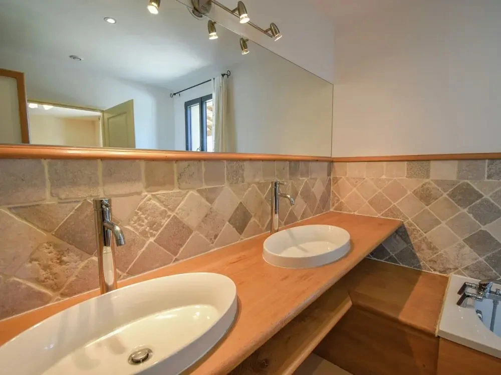 Luxury Villa With Private Sauna, Pool