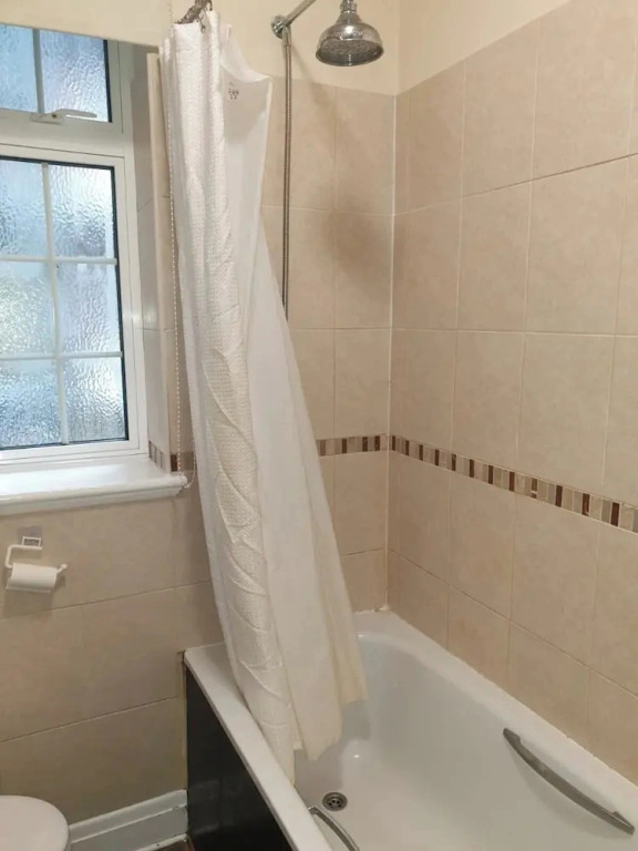 Cozy Retreat in Historic Oxford With Free Parking