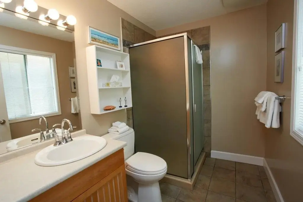 Madrona Beach Resort