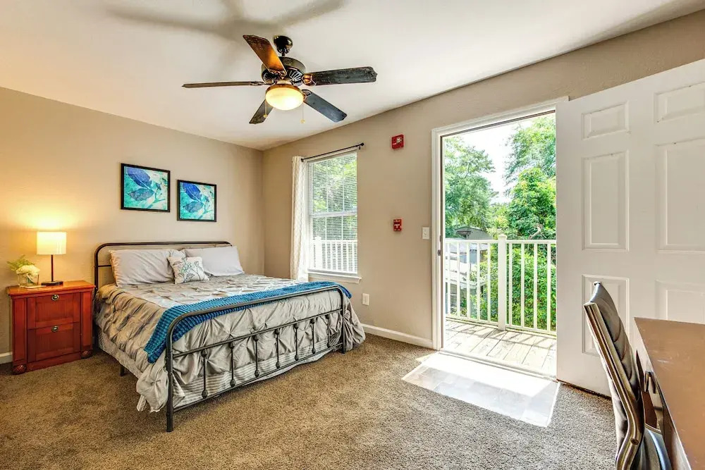 Universities, Parks & More: Getaway in Tallahassee