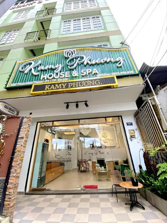 Hotel Le Huynh