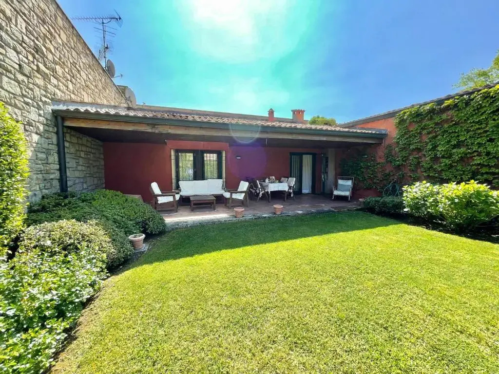Garda Golf House