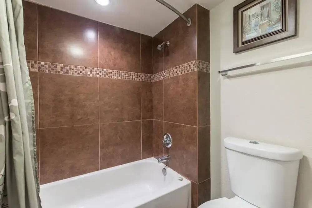 Saida Royale Condominium 9115