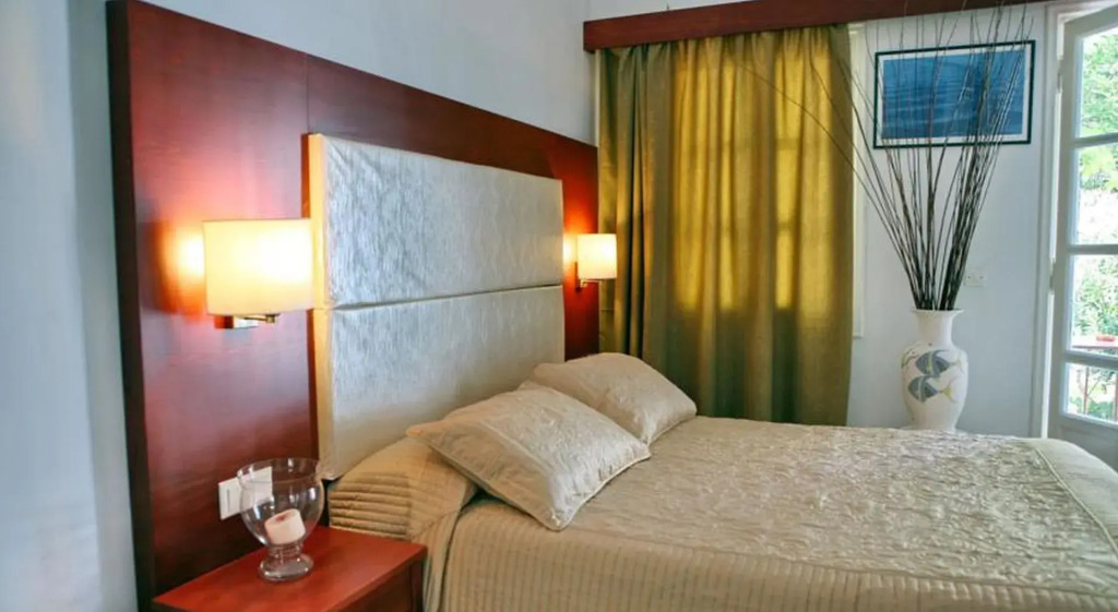 Aegeon Hotel
