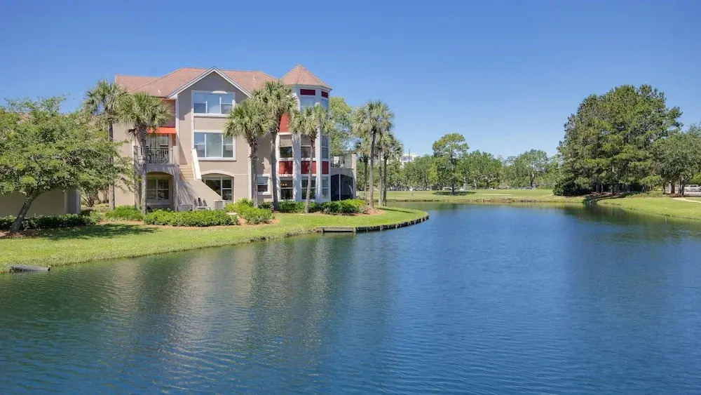 Turnberry 8533