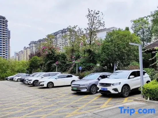 Zhusha Hotel