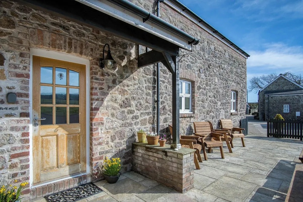 The Chaffhouse - 4 Bedroom - Llangenith