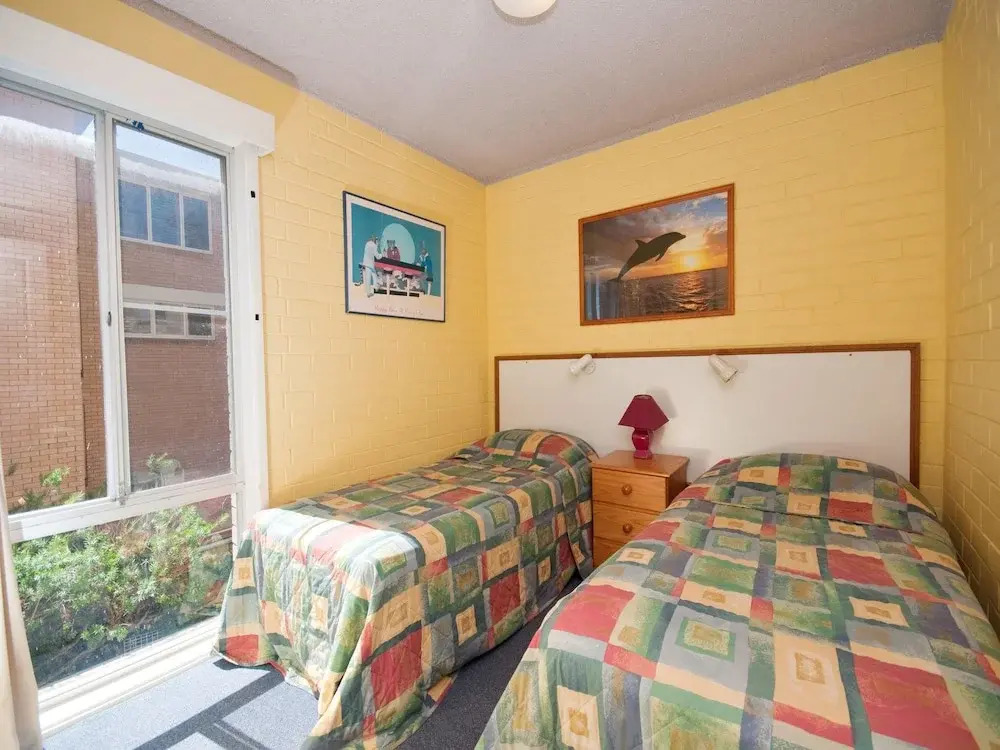 Shoal Bay Road, Castaways, Unit 04, 17