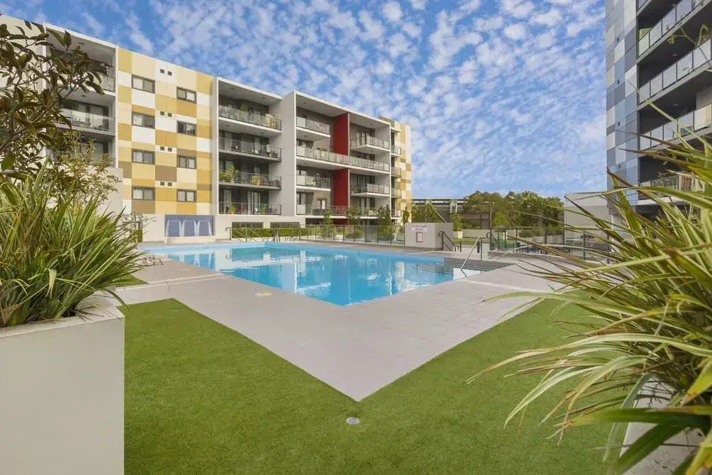 Stylish Modern Ecco Complex