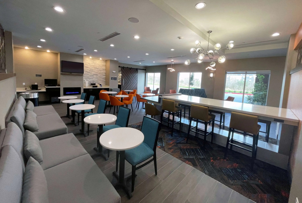 Hawthorn Extended Stay by Wyndham Sulphur Lake Charles