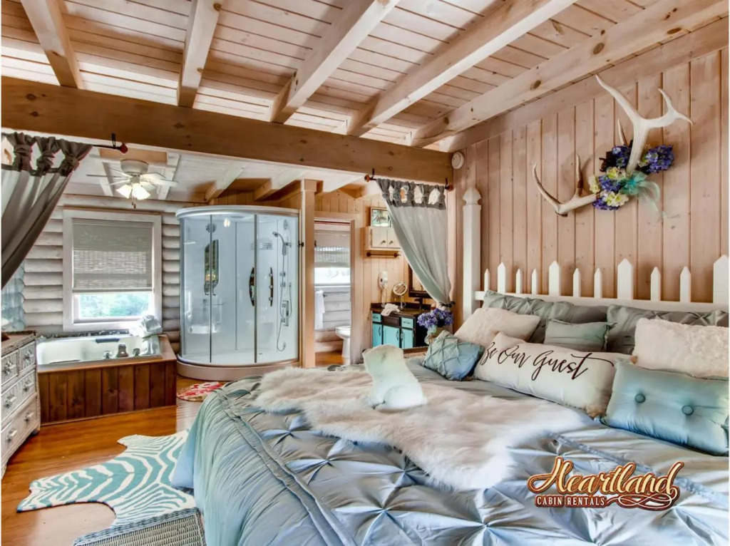 LJs COZY GETAWAY