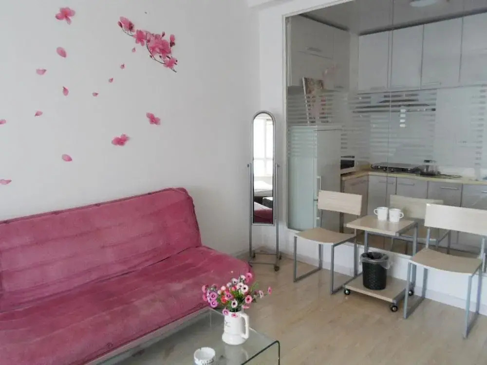 Dalian Jiujiuyuan Hotel Apartment