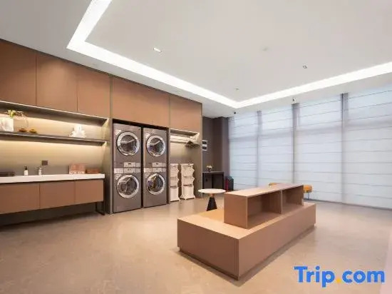 Home Inn Selected Hotel (Ezhou High-Speed Rail Station Branch)