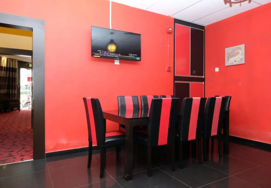 Hanis Villa Hotel