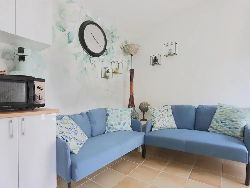 Holiday Home in Gargas Near Route des Ocres