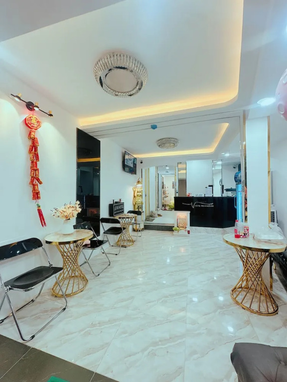 Le Vu Hotel